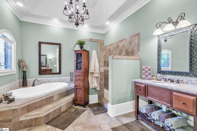 10 Great Lawn Drive, Piedmont, SC 29673