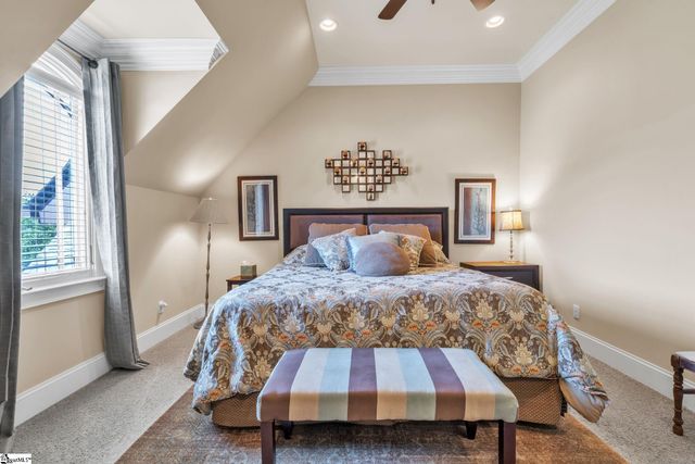 10 Great Lawn Drive, Piedmont, SC 29673