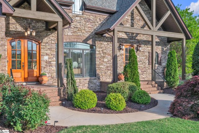 10 Great Lawn Drive, Piedmont, SC 29673
