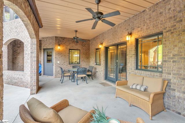 10 Great Lawn Drive, Piedmont, SC 29673