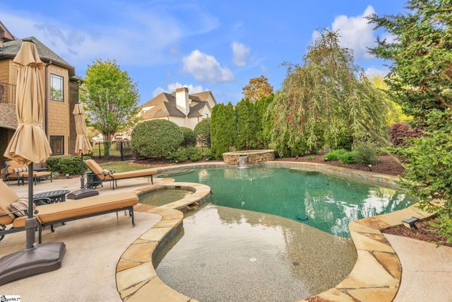 10 Great Lawn Drive, Piedmont, SC 29673