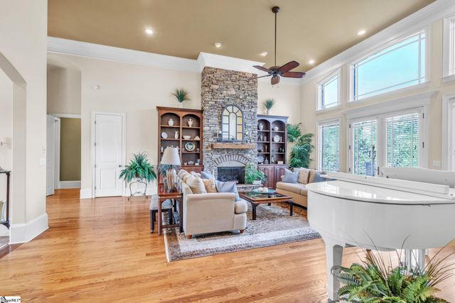 10 Great Lawn Drive, Piedmont, SC 29673