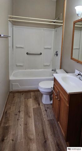 801 Castelar Street, Omaha, NE 68108