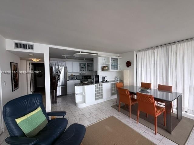 1440 Brickell Bay Dr 401, Miami, FL 33131