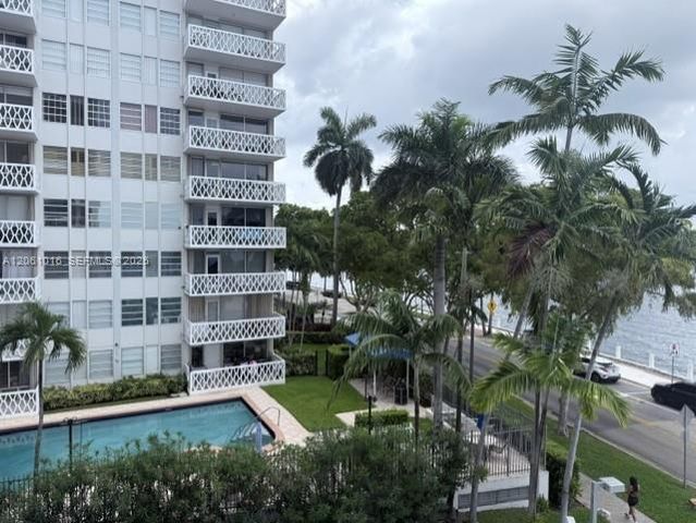 1440 Brickell Bay Dr 401, Miami, FL 33131