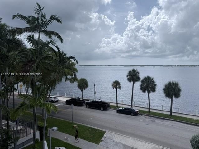 1440 Brickell Bay Dr 401, Miami, FL 33131