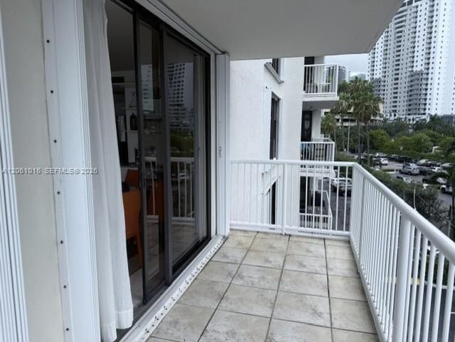 1440 Brickell Bay Dr 401, Miami, FL 33131