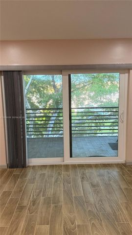 6090 N Sabal Palm Blvd 311, Tamarac, FL 33319