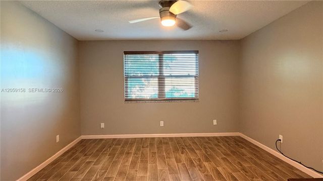 6090 N Sabal Palm Blvd 311, Tamarac, FL 33319