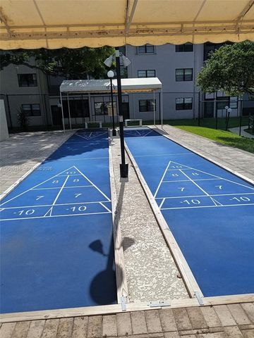 6090 N Sabal Palm Blvd 311, Tamarac, FL 33319