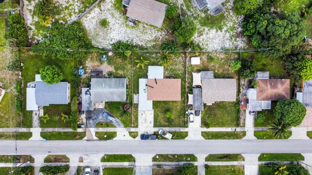 133 NW 14th Avenue, Boynton Beach, FL 33435