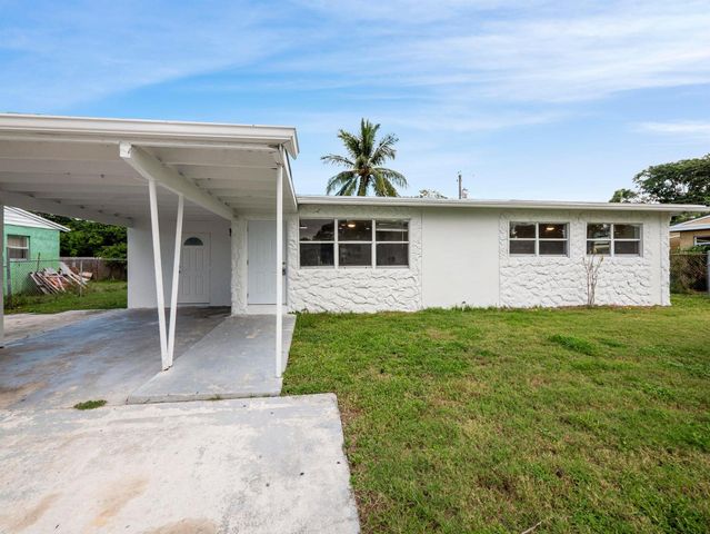 133 NW 14th Avenue, Boynton Beach, FL 33435