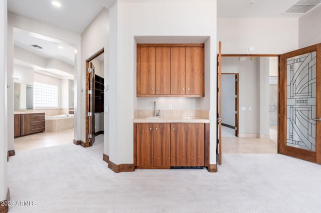 6839 E SUNNYVALE Road, Paradise Valley, AZ 85253