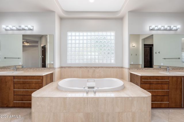 6839 E SUNNYVALE Road, Paradise Valley, AZ 85253