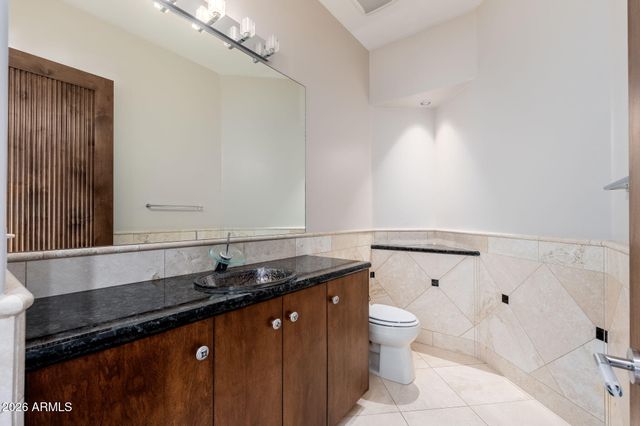 6839 E SUNNYVALE Road, Paradise Valley, AZ 85253