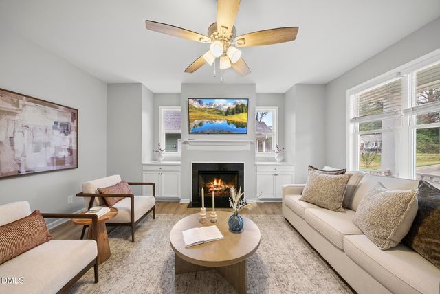 2616 Holloway Street, Durham, NC 27703