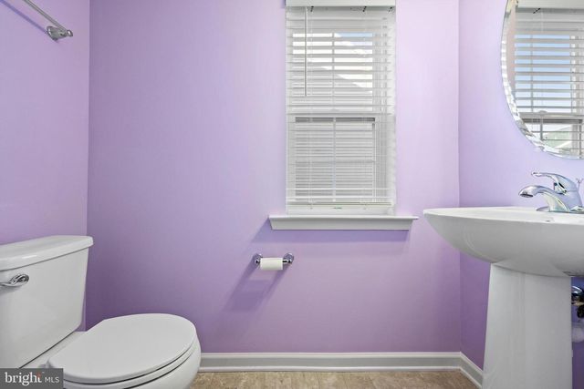 32 HEALEY CT, Bunker Hill, WV 25413