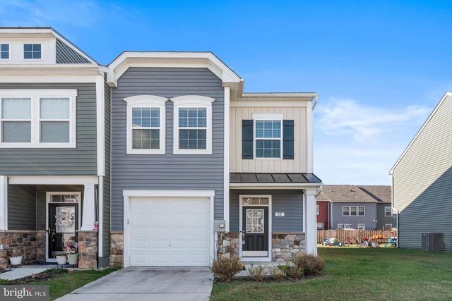 32 HEALEY CT, Bunker Hill, WV 25413