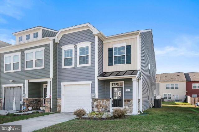 32 HEALEY CT, Bunker Hill, WV 25413