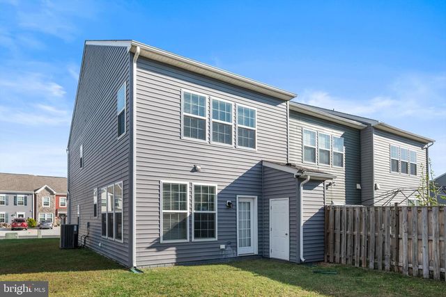 32 HEALEY CT, Bunker Hill, WV 25413