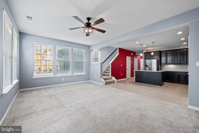 32 HEALEY CT, Bunker Hill, WV 25413