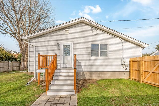 16 Hawkins Avenue, Center Moriches, NY 11934