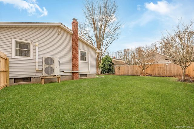 16 Hawkins Avenue, Center Moriches, NY 11934