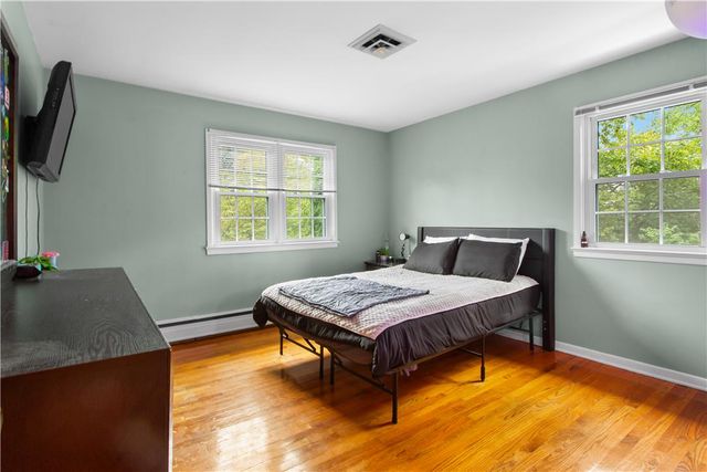 210 Jonathan Drive, Easton, PA 18045