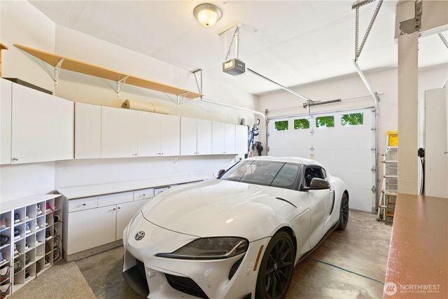 2841 275th Avenue SE, Sammamish, WA 98075