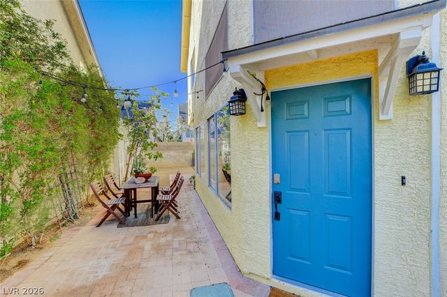 6568 Lombard Drive, Las Vegas, NV 89108