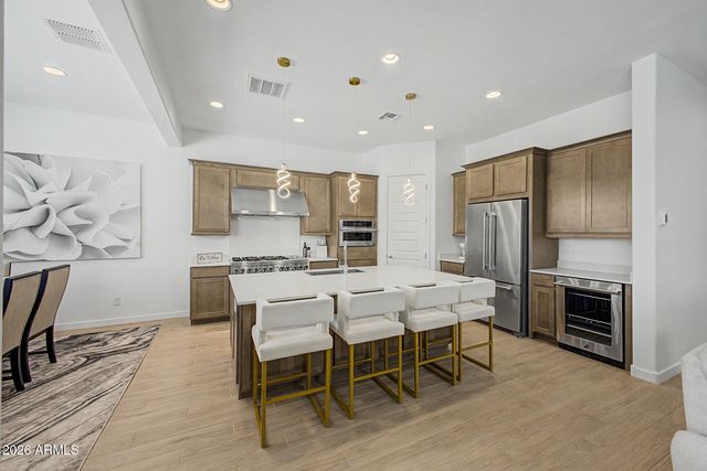 9623 W FLOWER Street, Phoenix, AZ 85037