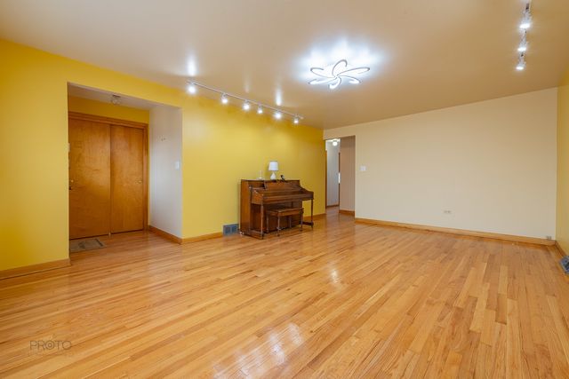 508 Hoxie Avenue, Calumet City, IL 60409