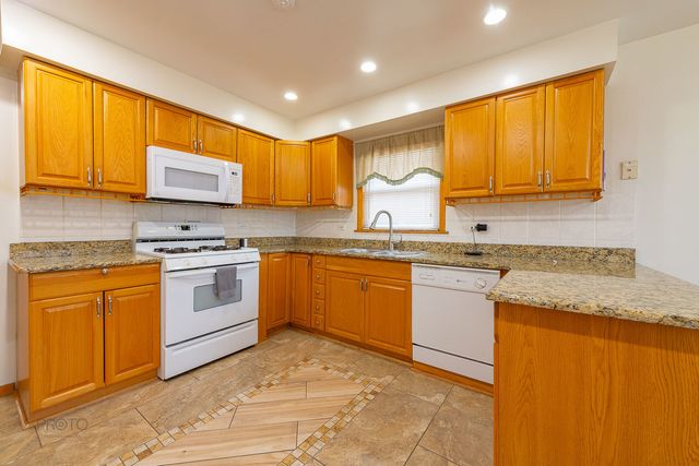 508 Hoxie Avenue, Calumet City, IL 60409