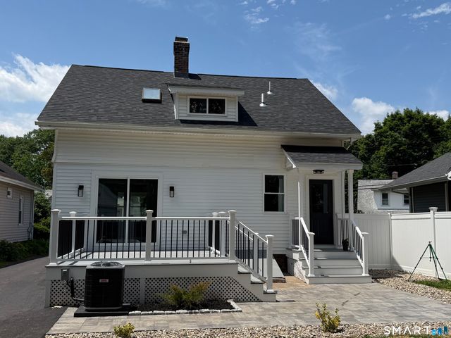 105 Hillcrest Avenue, New Britain, CT 06053