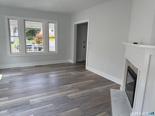 105 Hillcrest Avenue, New Britain, CT 06053