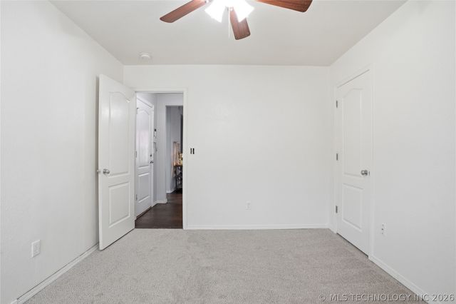 8734 E 160th Place S, Bixby, OK 74008