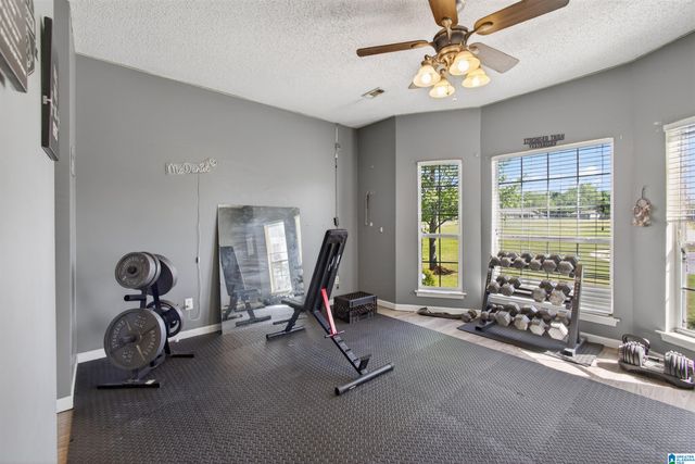 65 COUNTY ROAD 1002, Clanton, AL 35045