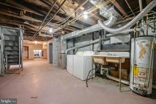 2216 W FAYETTE ST, Baltimore, MD 21223