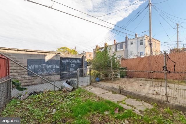 2216 W FAYETTE ST, Baltimore, MD 21223