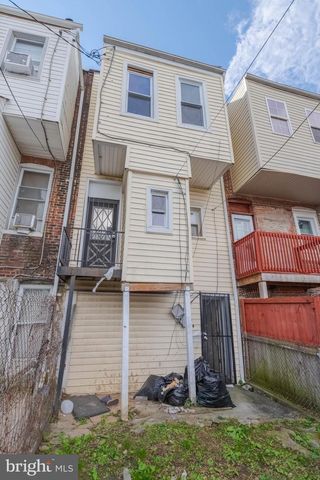 2216 W FAYETTE ST, Baltimore, MD 21223