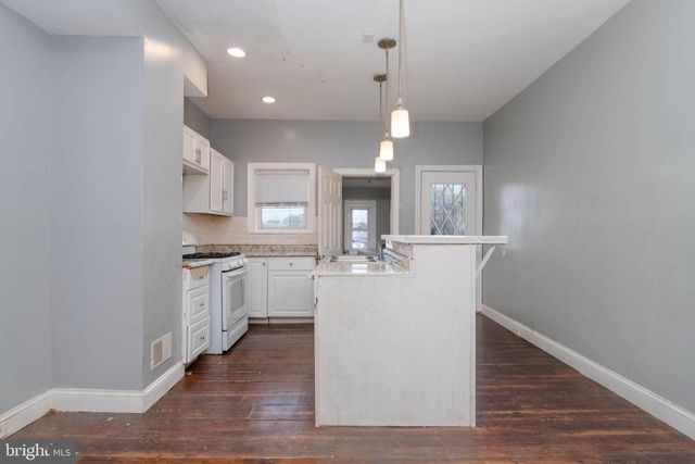 2216 W FAYETTE ST, Baltimore, MD 21223