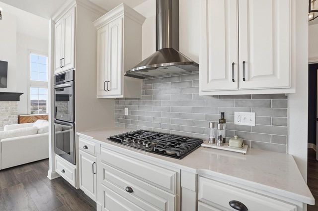 N87W25037 Bay COURT, Sussex, WI 53089