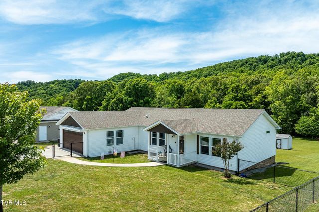 490 Roaming Drive, Chuckey, TN 37641
