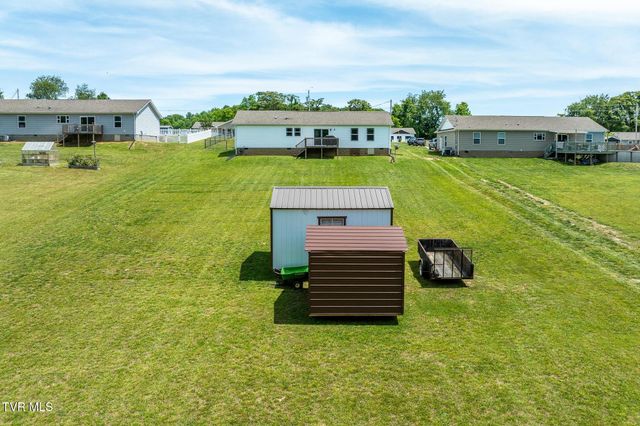 490 Roaming Drive, Chuckey, TN 37641