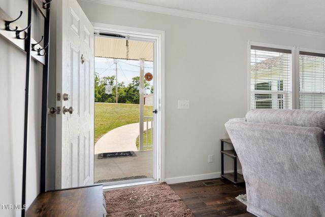 490 Roaming Drive, Chuckey, TN 37641
