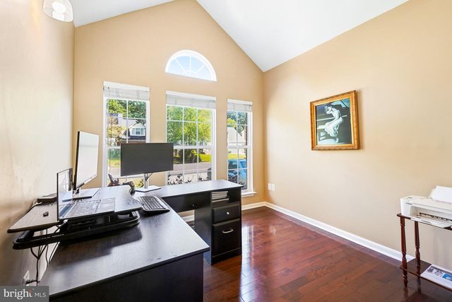 8323 QUILL POINT DR, Bowie, MD 20720