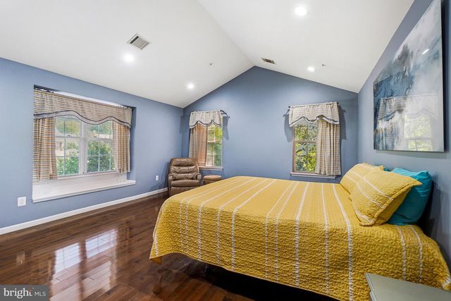 8323 QUILL POINT DR, Bowie, MD 20720