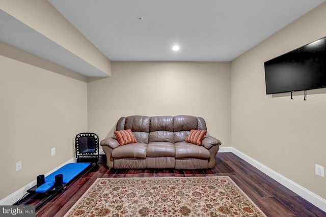 8323 QUILL POINT DR, Bowie, MD 20720