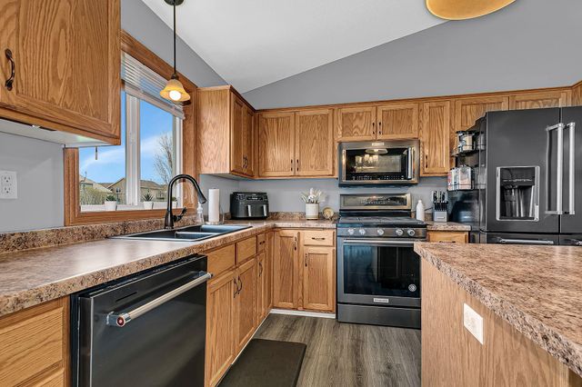 536 20th Avenue N, Sartell, MN 56377