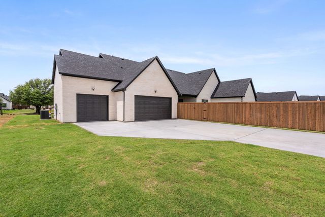 1006 Devonshire Drive N, Forney, TX 75126